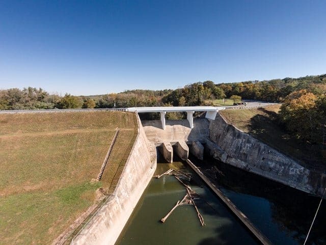 Taylorsville Dam