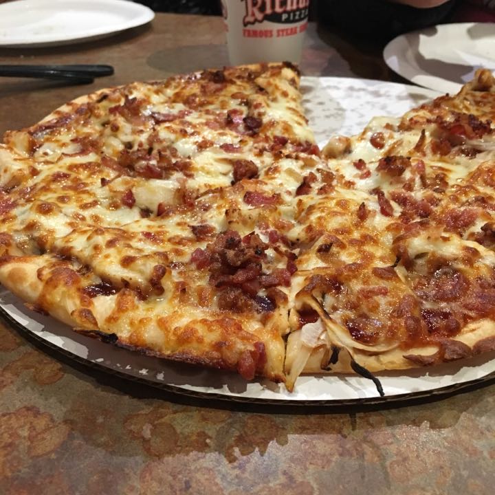 Richard's Pizza